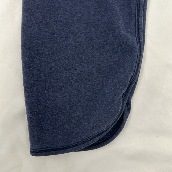 Lululemon Keep It Cool Crop Heathered Deep Navy - Picture 5 of 9